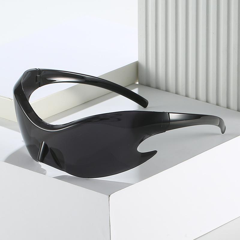 2023 Stylish Reflective Cycling Sunglasses - Colorful, European & American Design, Hip-Hop Inspired, Bold Sports Eyewear