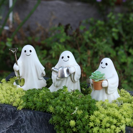 3 Pcs Halloween Ghost Figurines Resin Gardening Ghost Statue Cartoon Ghost Collectibles