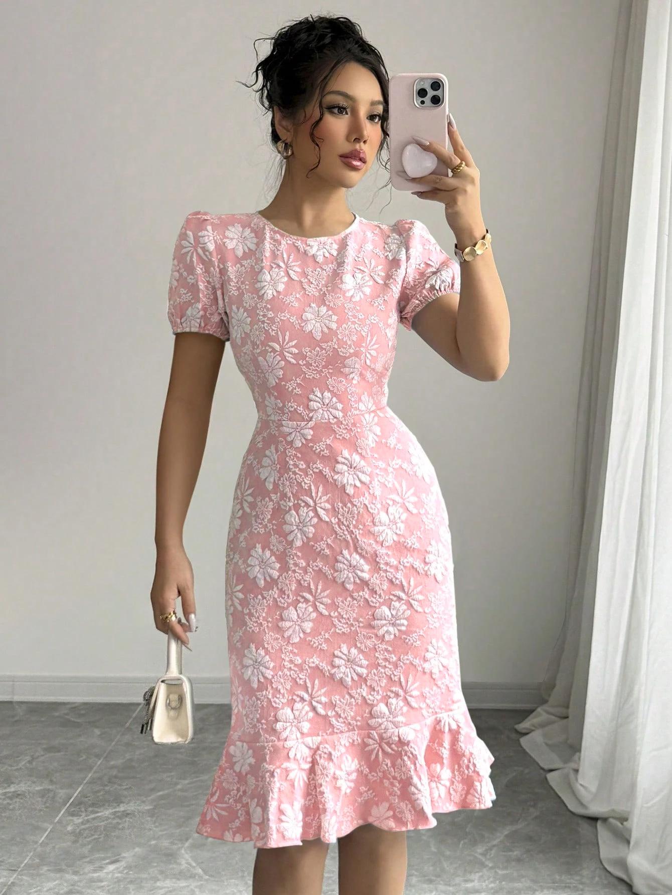 

Женское белое кружевное платье с короткими рукавами, оборкой по подолу, длиной до колена, повседневное летнее платье S розовый