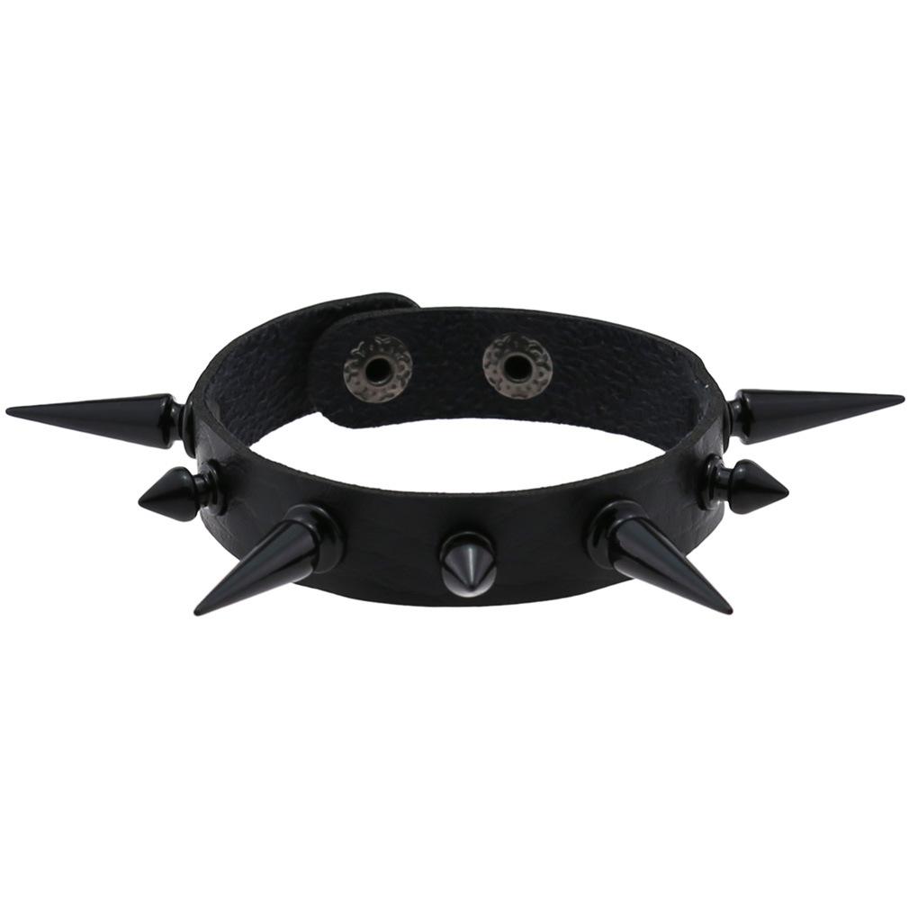 Bracelet Rétro Punk Gothique Noir à Rivets en Cuir PU pour Danse de Rue Halloween Cosplay Fête Anniversaire Cadeaux Amoureux black