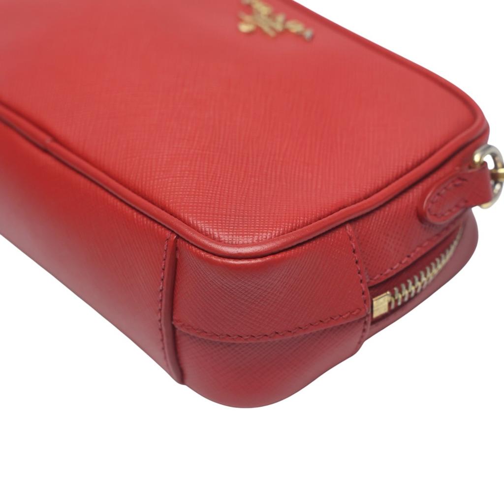 Prada Camera Vitello Phoenix Shoulder Bag Leather Red Women 1N1674 Used