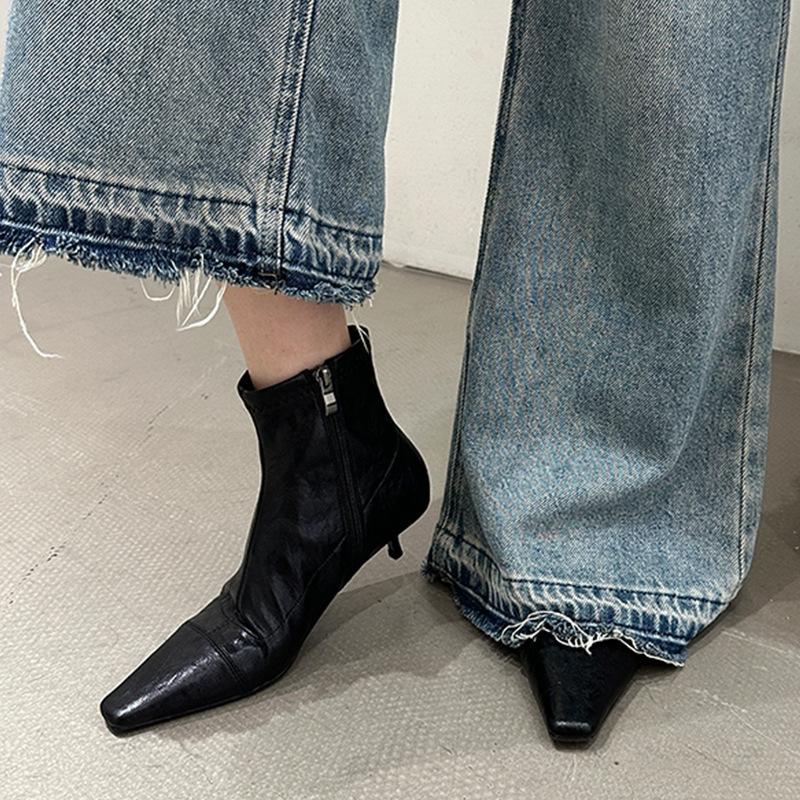 Square head short boots women's 2025 autumn and winter boots new thin women's boots low heel short boots high heels niche Martin boots