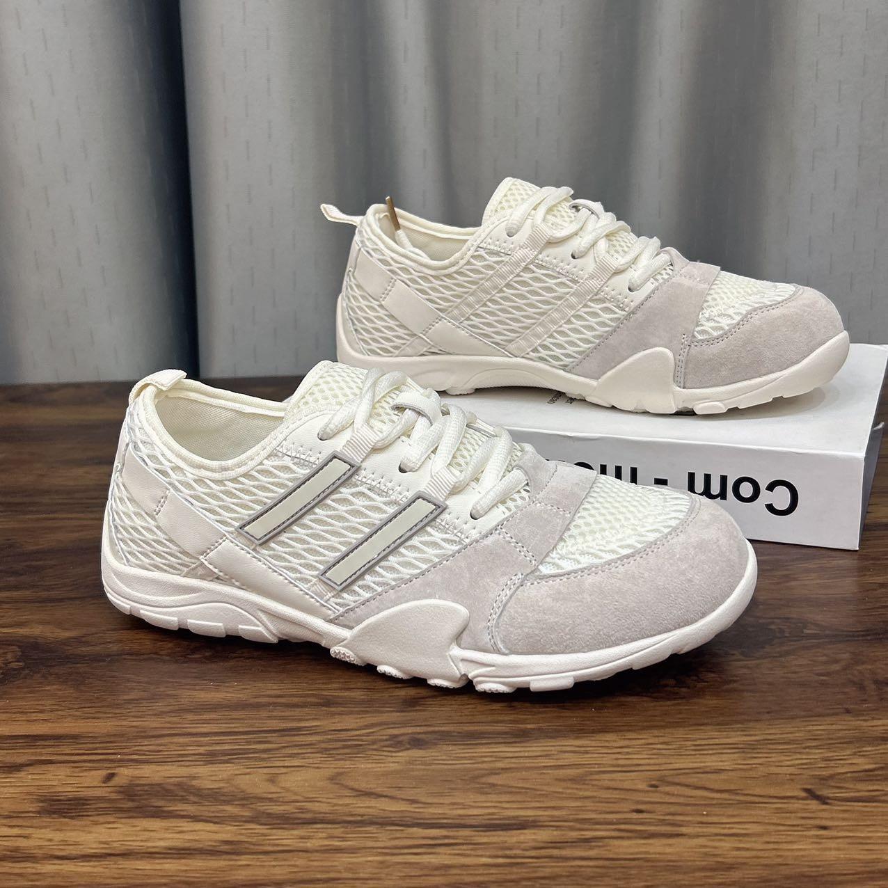 

Mesh breathable leather German training shoes women s 2025 summer new color matching versatile soft sole comfortable and ugly sports Forrest Gump shoe 35