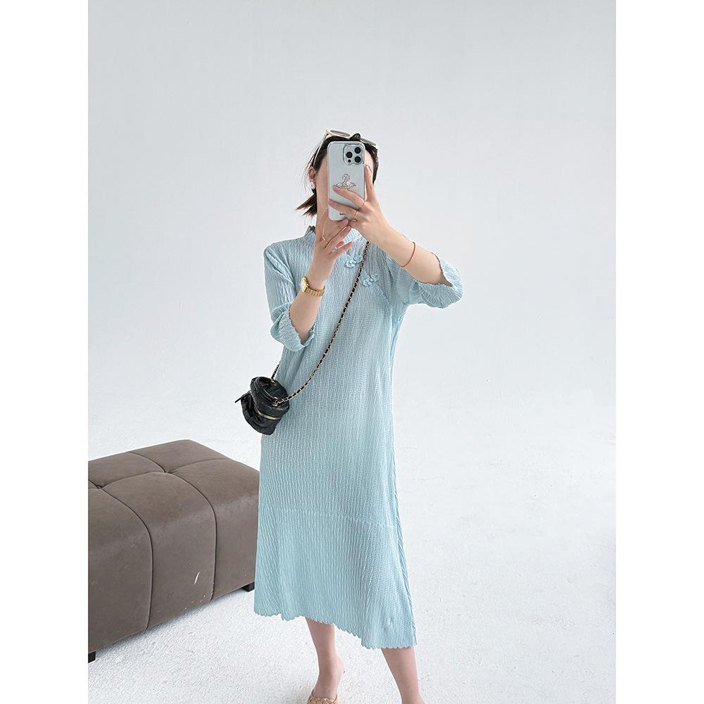 

2025 Spring Edition Chinese Frog Button Qipao: Retro Daily Dress for Women One Size