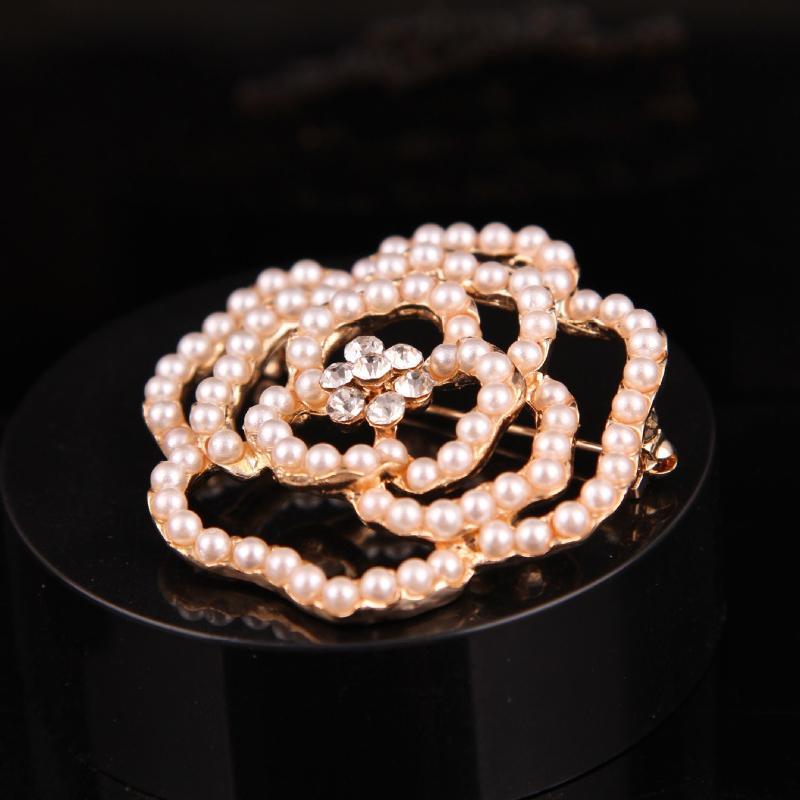 Full Pearl Large Plum Blossom Brooch Flower Corsage Women's Jewelry Exquisite Hypoallergenic Luxury Enamel Long-lasting Color