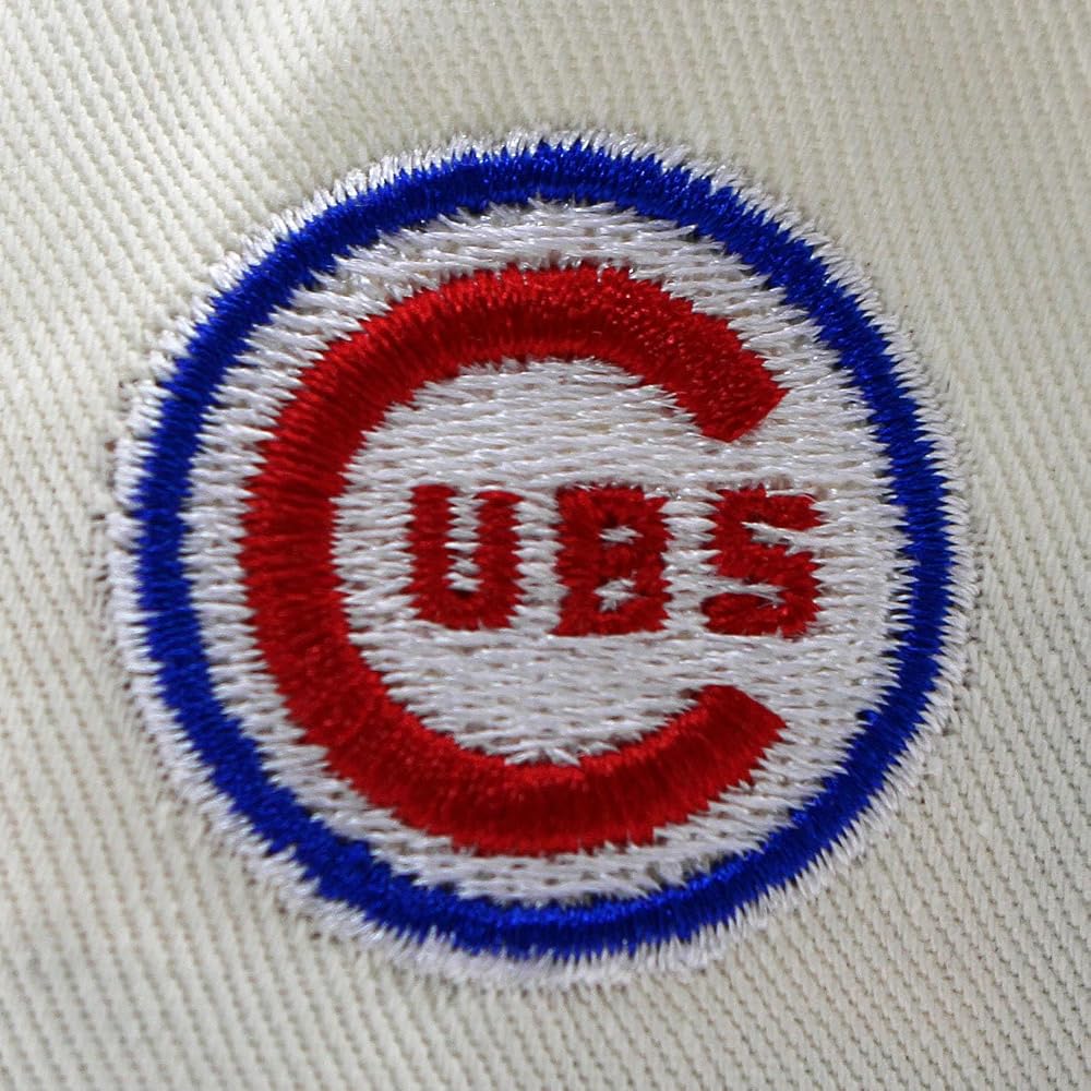 New Era Alice & Wonder Collaboration 9FORTY Snapback Cap Cream Navy Chicago Cubs Unisex Hat
