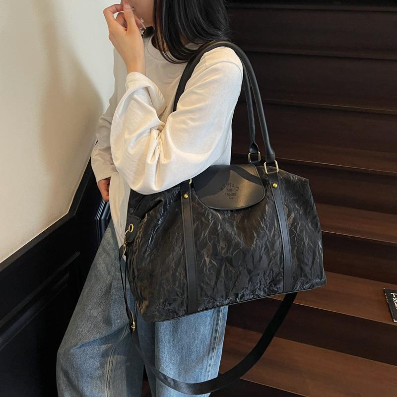 Large Capacity Handheld Travel Bag,Portable Luggage Bag for Short Trip,Business and Maternity Use