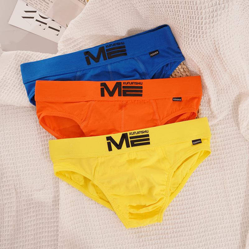2025 Popular Men's Seamless Cotton Breathable Mid-Waist Sporty Briefs for Teenagers.