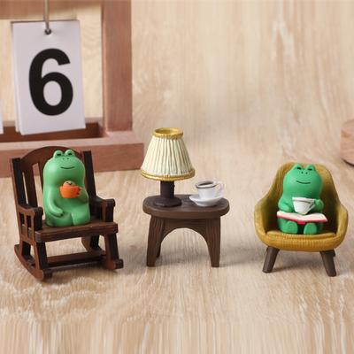 Frog Healing-themed Figurine for Office Computer Workstation and Desk Decoration