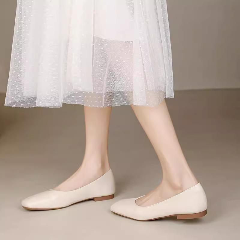Lan Cabinet grandma shoes women's flat bottom spring and summer 2025 new shallow single shoes Doudou shoes gentle wind not tired feet women's shoes