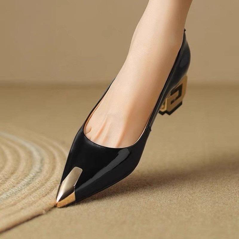 New Style Retro Low-cut Thick-heeled Women's High-heeled Shoes