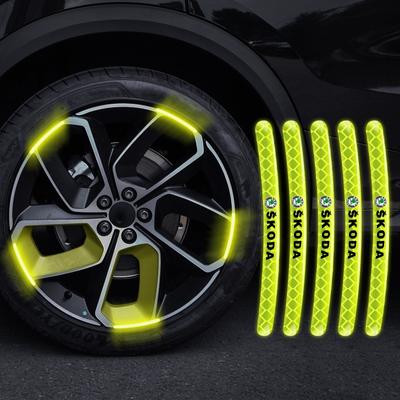 Nálepka s reflexním světelným emblémem na ráfek kola, styling auta pro Škoda Fabia Kodiaq Kamiq Superb Yeti Octavia Enyaq Rapid Karoq Derivati