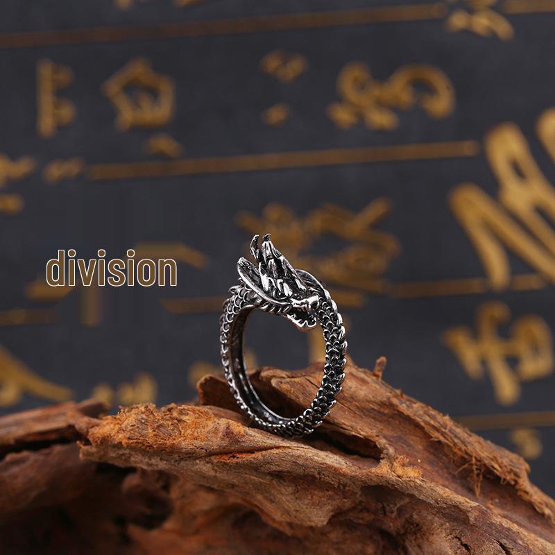 Personalized Retro Punk Animal Rings: Dragon & Eagle Claw Designs for Men
