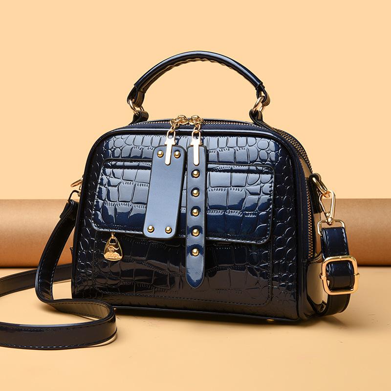 Fashionable Lady's Crossbody Bag, Hand-held Small Square Bag, Large Capacity Shoulder Bag
