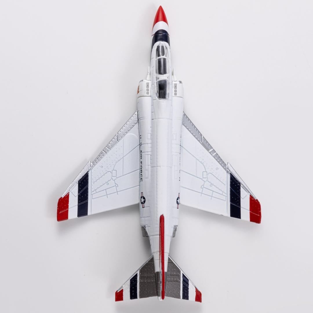 

F4 1/144 Масштаб Металлическая модель самолета Масштабная модель Размещение дома, коллекционирование и украшение Креативный подарок Рождественские подарки