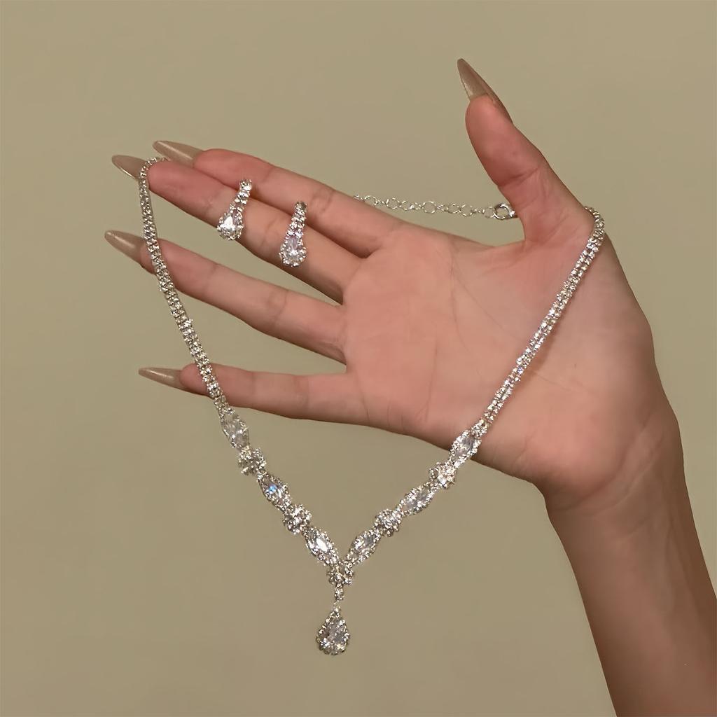 New flash diamond necklace earrings set birthday evening dress collarbone chain accessories women