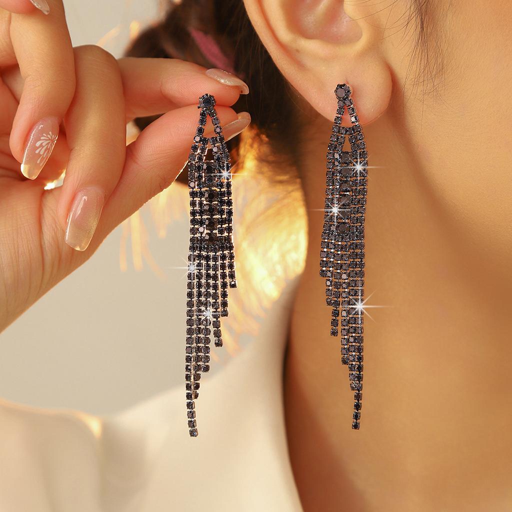 High-end Luxury Super Flash Rhinestone Long Fringed Earrings for Women