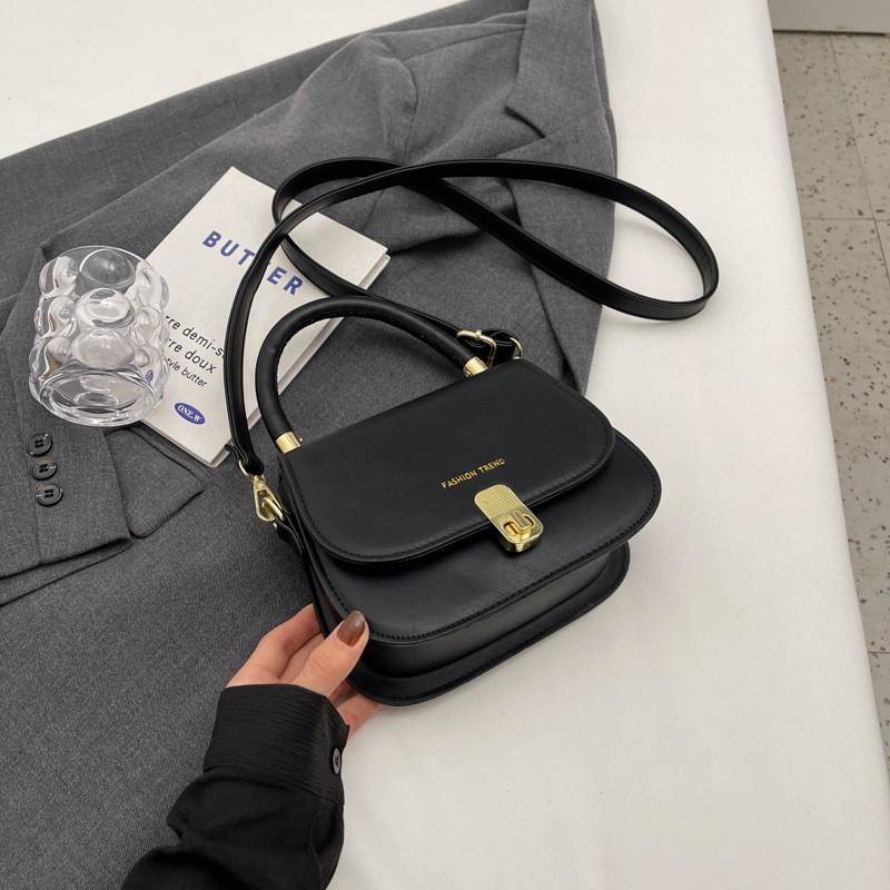 Модная минималистичная сумка-седло Стильная повседневная сумка через плечо для женщин чёрный