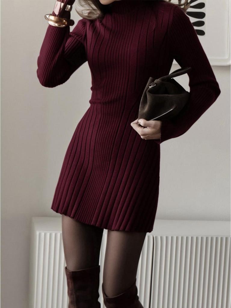 Strickkleid mit hohem Kragen und langen Ärmeln - Frühling 2025 Europäisch & Amerikanisch Verspielte A-Linie Kurzer Rock