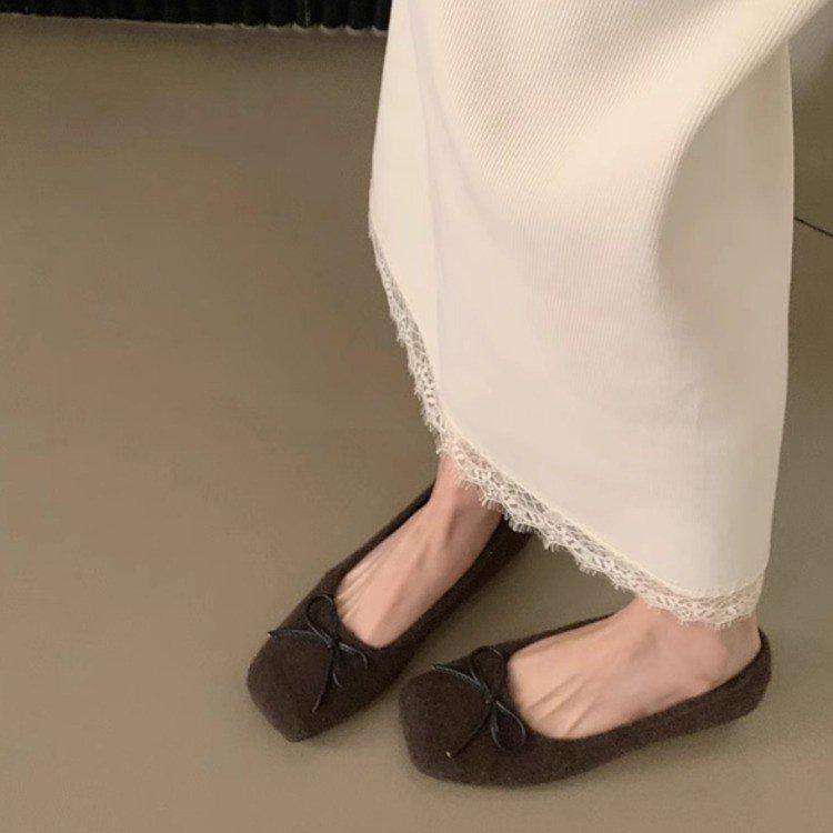 [Youshilai] Square head bow shallow mouth single shoes women's 2025 winter new elegant temperament versatile one pedal