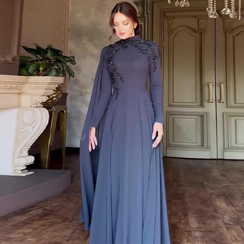 Podzim 2024 Evropský a americký soudní styl Kamínkové zeštíhlující šaty pro ženy