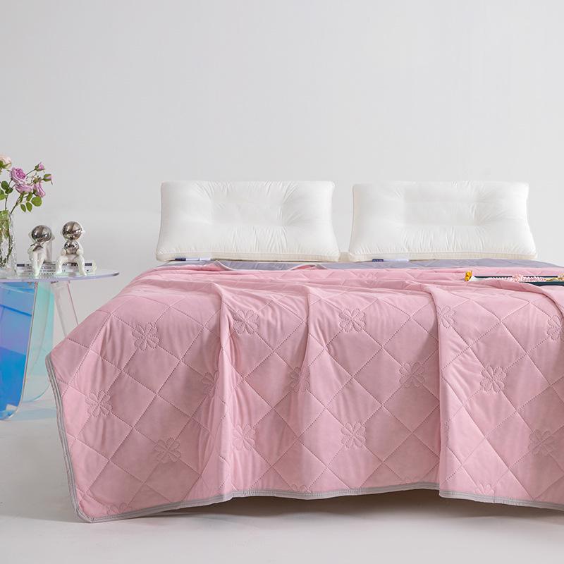 Ice Spring Cool Silk Summer Quilt 2025: Ultra-Soft, Air Conditioning Comfort, Hot Seller