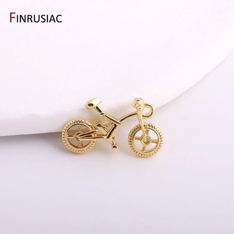 FINRUSIAC 21x10mm Cyklistické přívěsky Nádherné Pozlacené 14K Zlatem Přívěsky na kolo DIY Pro výrobu šperků