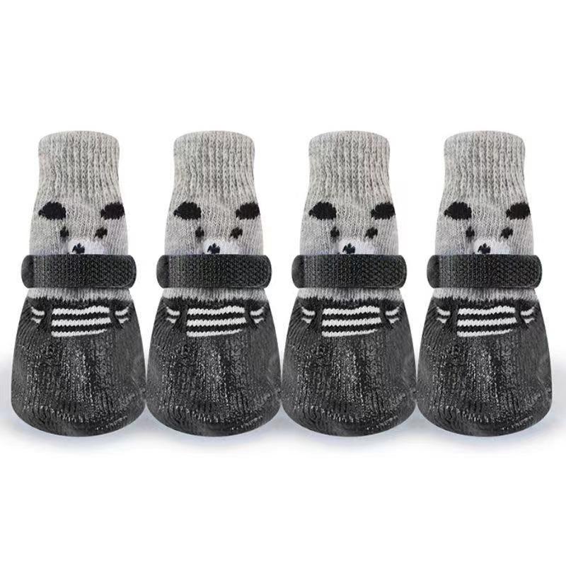 

Pet waterproof socks dog silicone rain shoes cat socks anti slip and wear-resistant shoes outdoor sports shoes warm (black,S) чёрный