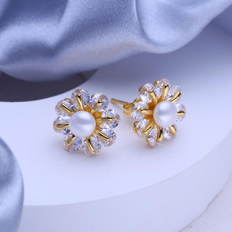 

Серьги-гвоздики FEEYOO с натуральным пресноводным жемчугом для женщин и девочек, модные серьги-гвоздики золотого цвета с цветком, офисные украшения белый