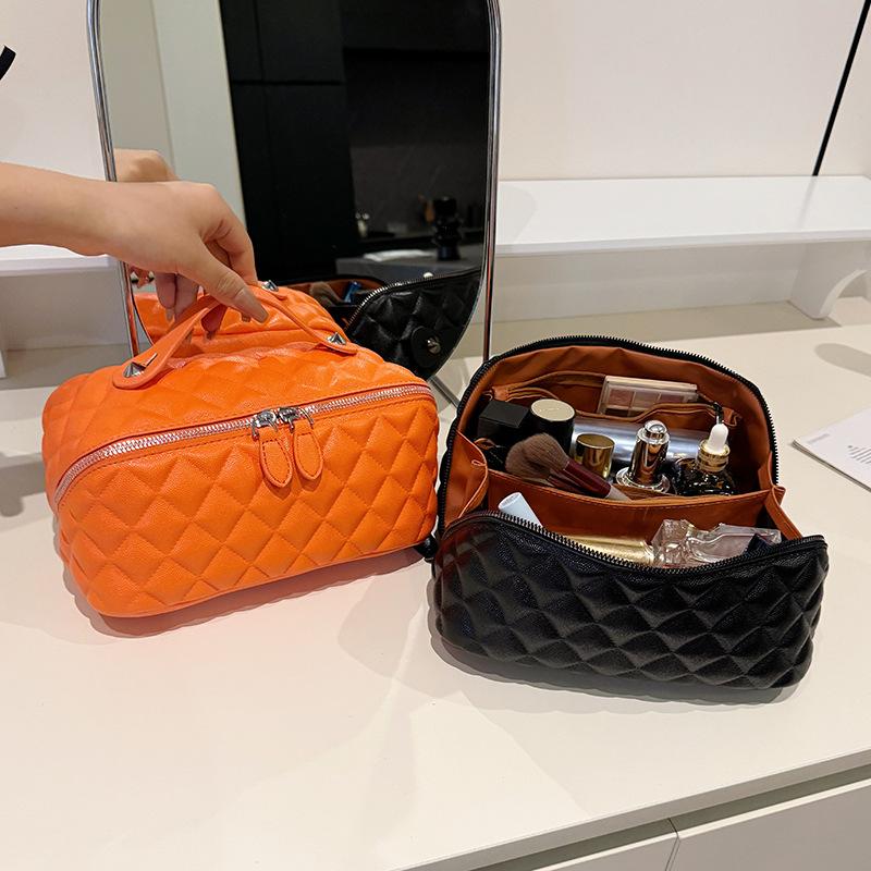 Multi-functional portable toiletry bag ladies' makeup travel bag waterproof cosmetics storage bag