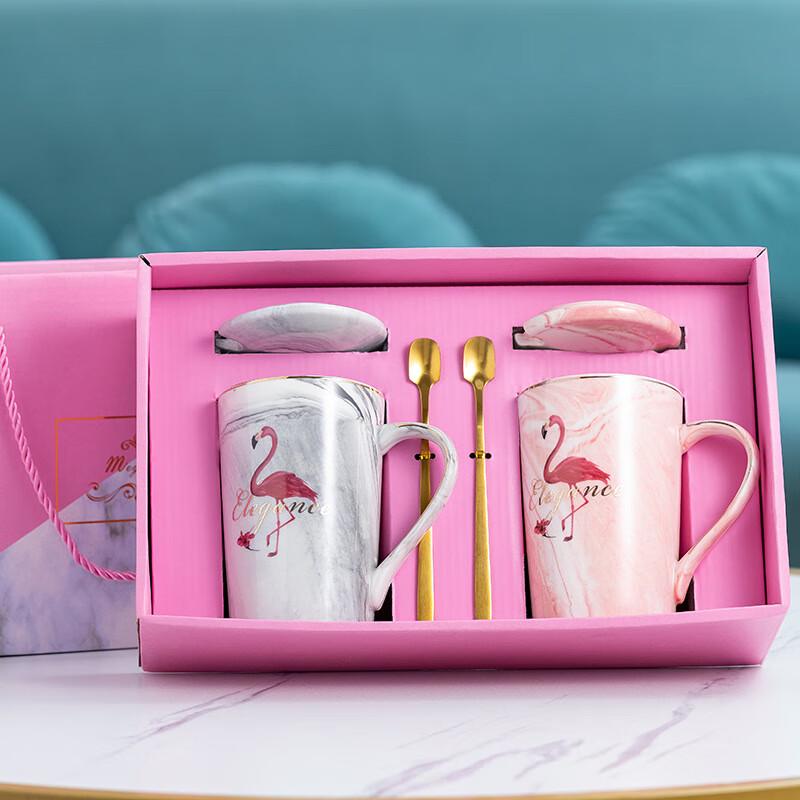 FINE Ceramic Mugs with Lids Gift Set