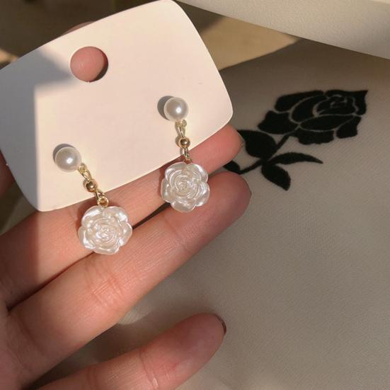 1 Pair Women Earrings Camellia Shape Faux Pearl Design Show Unique Charm Alloy Mini Flower Style Elegant All-Match Drop Earrings for Dating