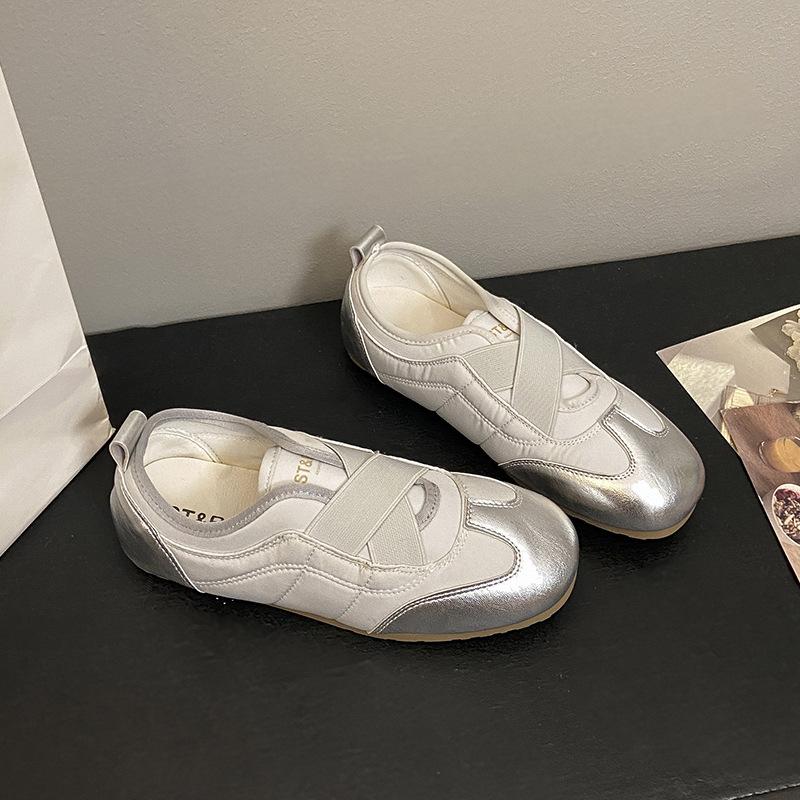 

Niche soft-soled casual moral training shoes women s 2025 autumn new fashion versatile comfortable lightweight elastic band sports shoes 40 серебряный