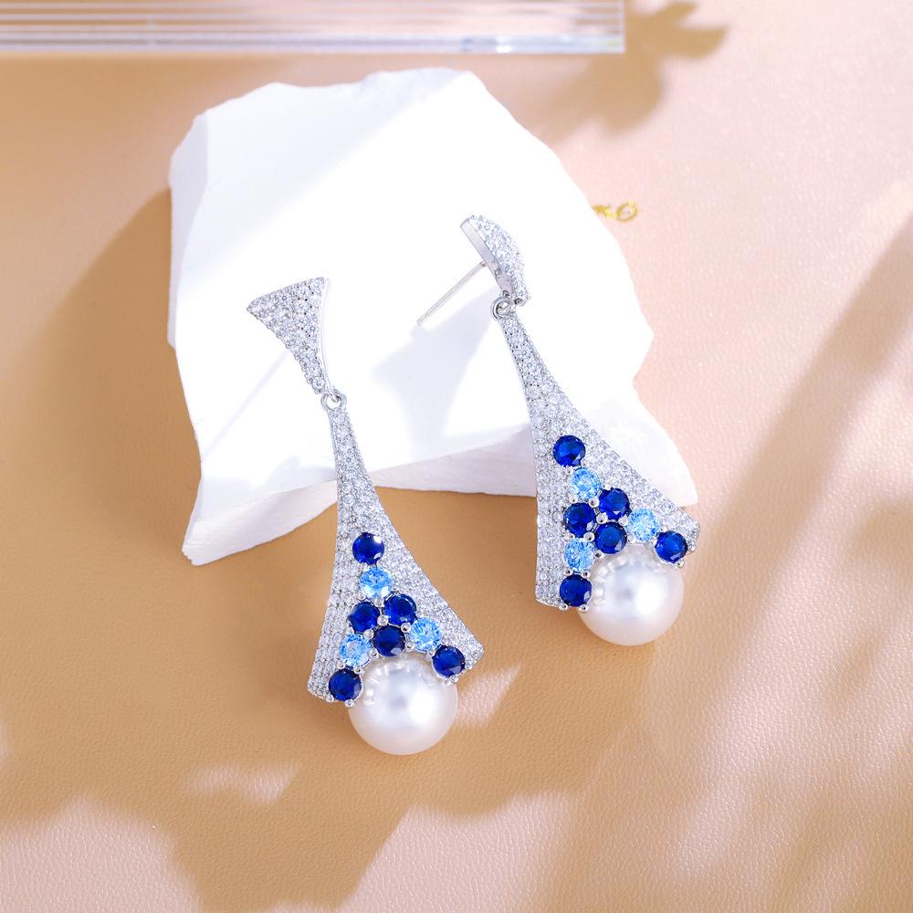 Übertriebenes Temperament Atmosphärische Schwerindustrie Ohrringe Lange Perlenohrringe Eleganter Hofstil Leicht eingelegte Zirkonohrringe