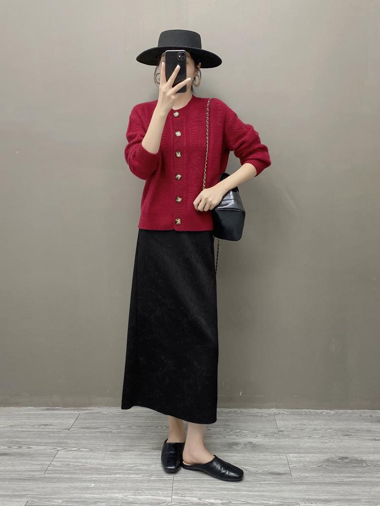Women's Cashmere Knitwear: Loose Cardigan for Autumn-Winter