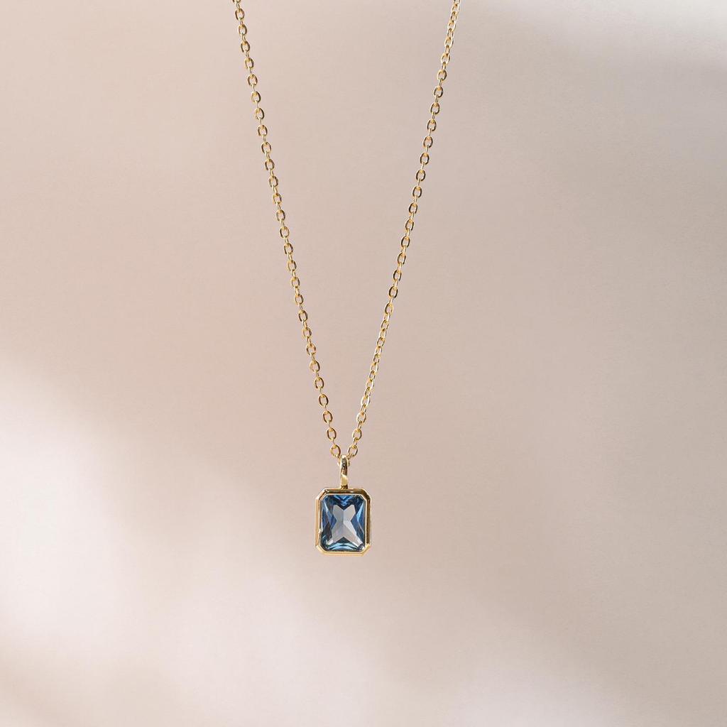 Collana con ciondolo pietra portafortuna di dicembre: Design Quadrato e a Goccia con Catena in Rame Placcato Oro 18K.