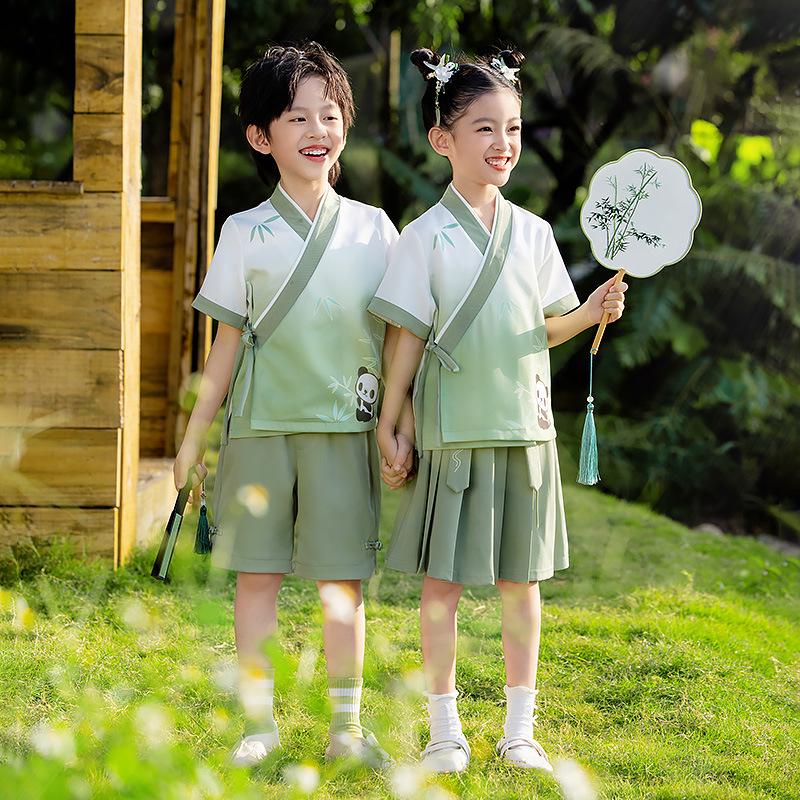 Chinesisches Hanfu-Kostüm im traditionellen Stil für Kindergartenaufführungen und Grundschulaufführungen