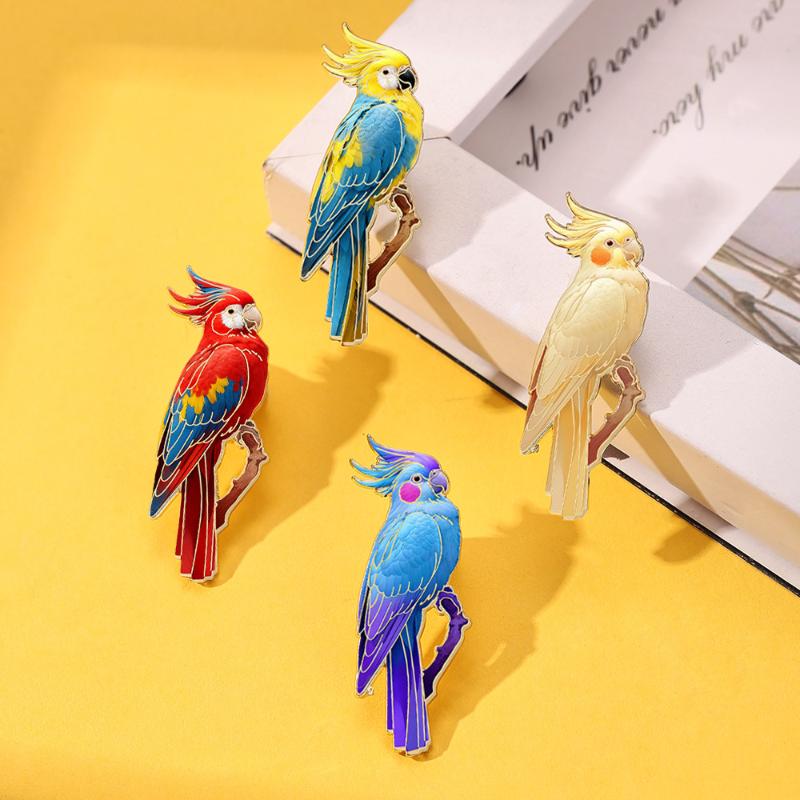Colorful Bird Parrot Brooch Pin Polished Metal Lapel Badge Unique Decor for Coat Backpack Gift for Kids Bird Enthusiasts