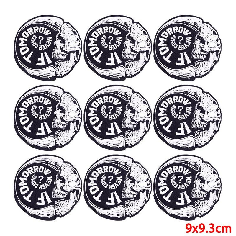 10 Pcs/lot Wholesale Embroidery Patch Iron On Patches For Clothing Patches On Clothes Jackets Decor Applique Sew Supplies