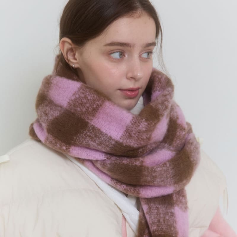 

pink PINEAPPLE WINTER BREEZE CHECK MUFFLER_PINK PINK_FREE