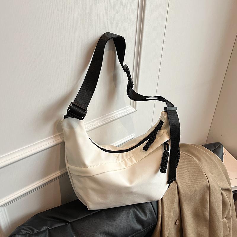 Waterproof Nylon Hobo Crossbody Bag, Adjustable Wide Strap Braided Zipper Pull Shoulder Bag For Women Daily Travel Casual Streetwear