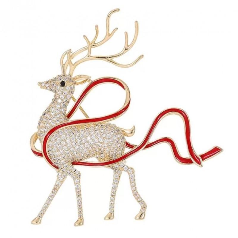 Elegant Decorative Brooch with Zircons Deer Clothes Pin Gold