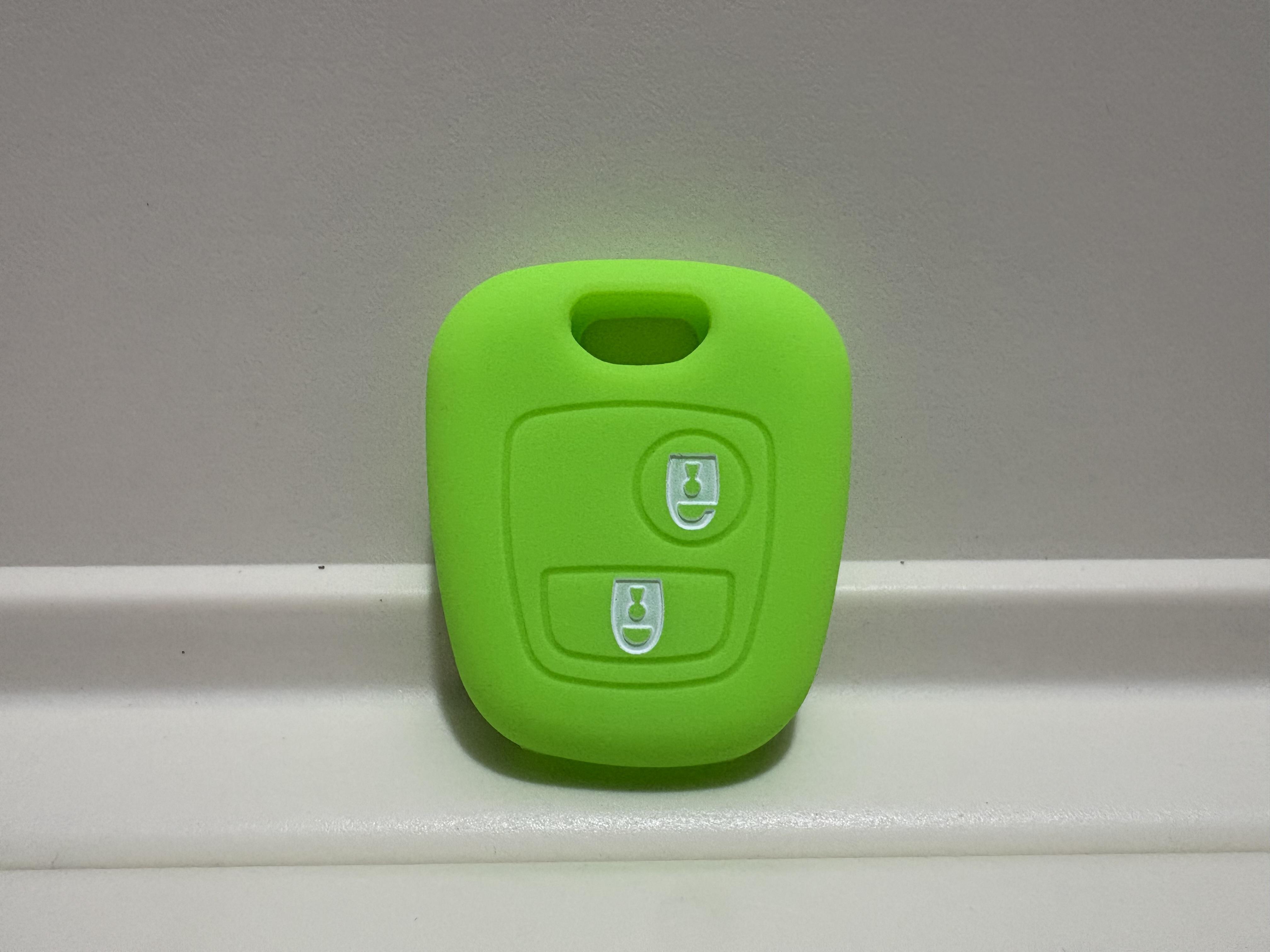

Pusakieyy 1Pc 2 Button Silicone Cover For Citroen C1 C2 C3 C4 XSARA PICASSO For Peugeot 106 107 206 207 307 For Toyota AYGO Key