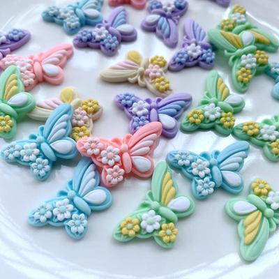 10 STKS Grote vlindervormige hars plat kabochin plakboek Kawai DIY decoratieve accessoires haarspeld decoratie