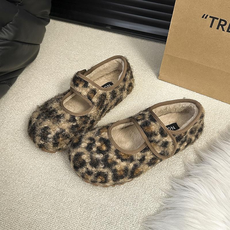 Leopard Print Mary Jane Fluffy Shoes Women's Winter 2025 New Ugly Cute Bread Cotton Shoes Velcro Flat Plush Single Shoes