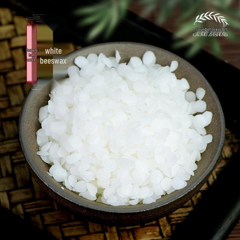 

Набор для изготовления бальзама для губ своими руками: Белый пчелиный воск и канделильский воск