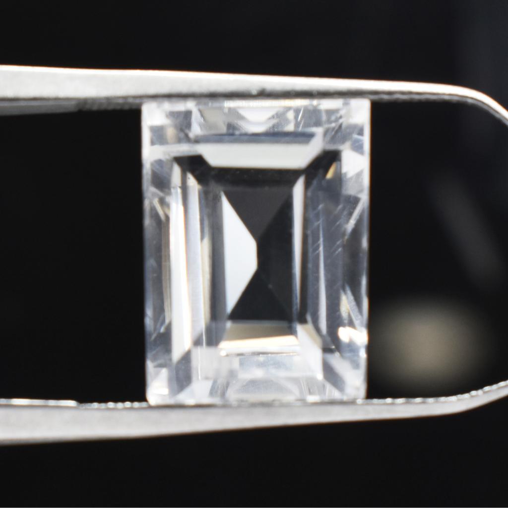 Amazing Natural WHITE Sapphire Emerald Cut 9.40 Ct Loose Gemstone CERTIFIED