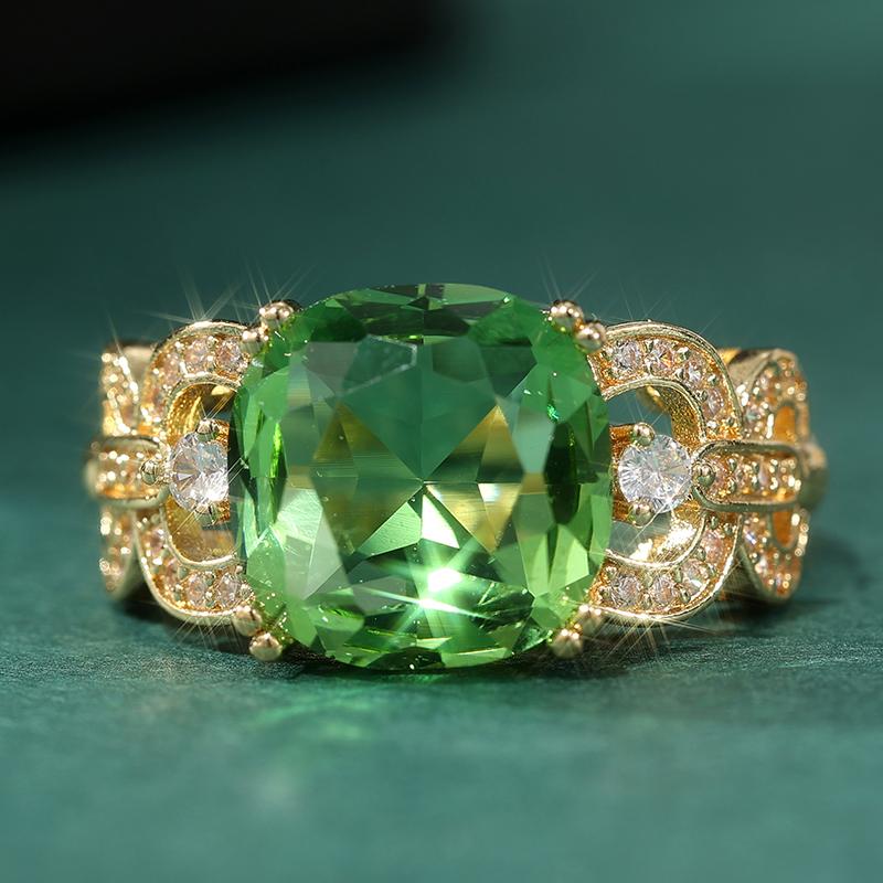 Fashion Classic Inlaid Geometry Green Synthetic Zirconia Ring for Women's Elegant Sparking Banquet Festival Jewelry Accessories