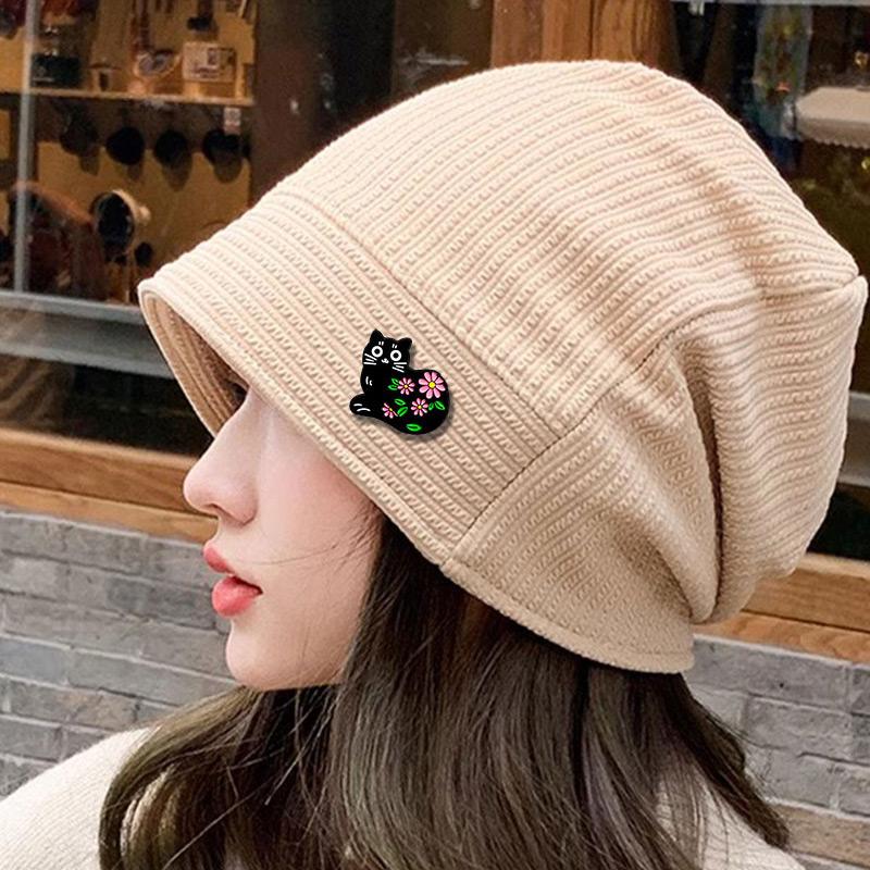 Cute Black Flower Cat Design Enamel Brooches Floret Kitty Metal Pins For Backpack Clothes Decoration Gift For Pet Lovers