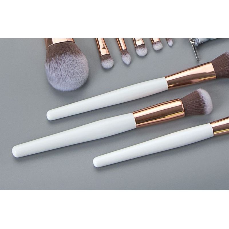 Violeta - Set mit 10: Make-up-Pinsel mit Tasche